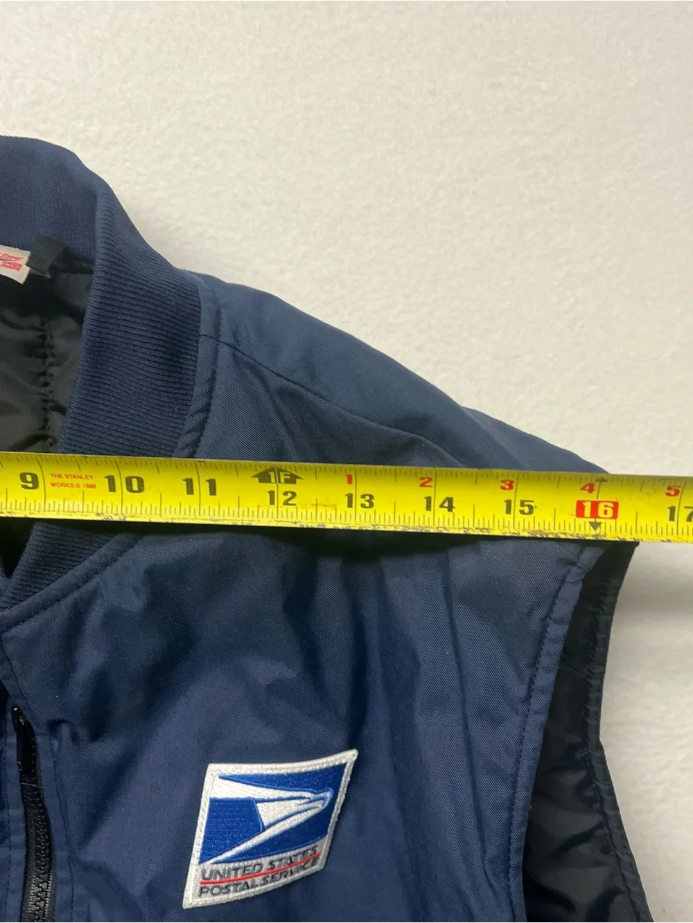USPS Vintage Postal Carrier/Mail Handler Full Zip Quilt Lined Vest Men's medium